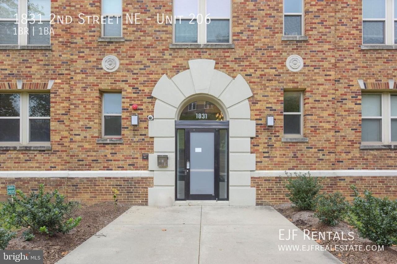 1831 2nd St Ne #206