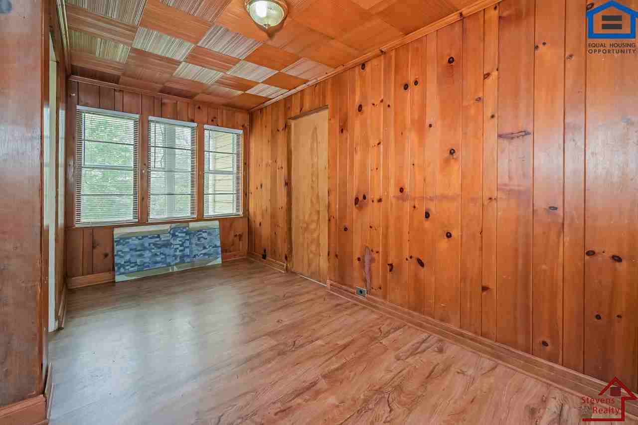 3820 Buffat Mill Rd - Photo 6 of 16