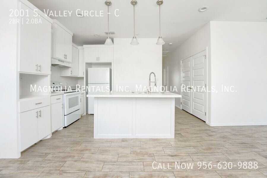 2001 S Valley Cir #C - Photo 4 of 13