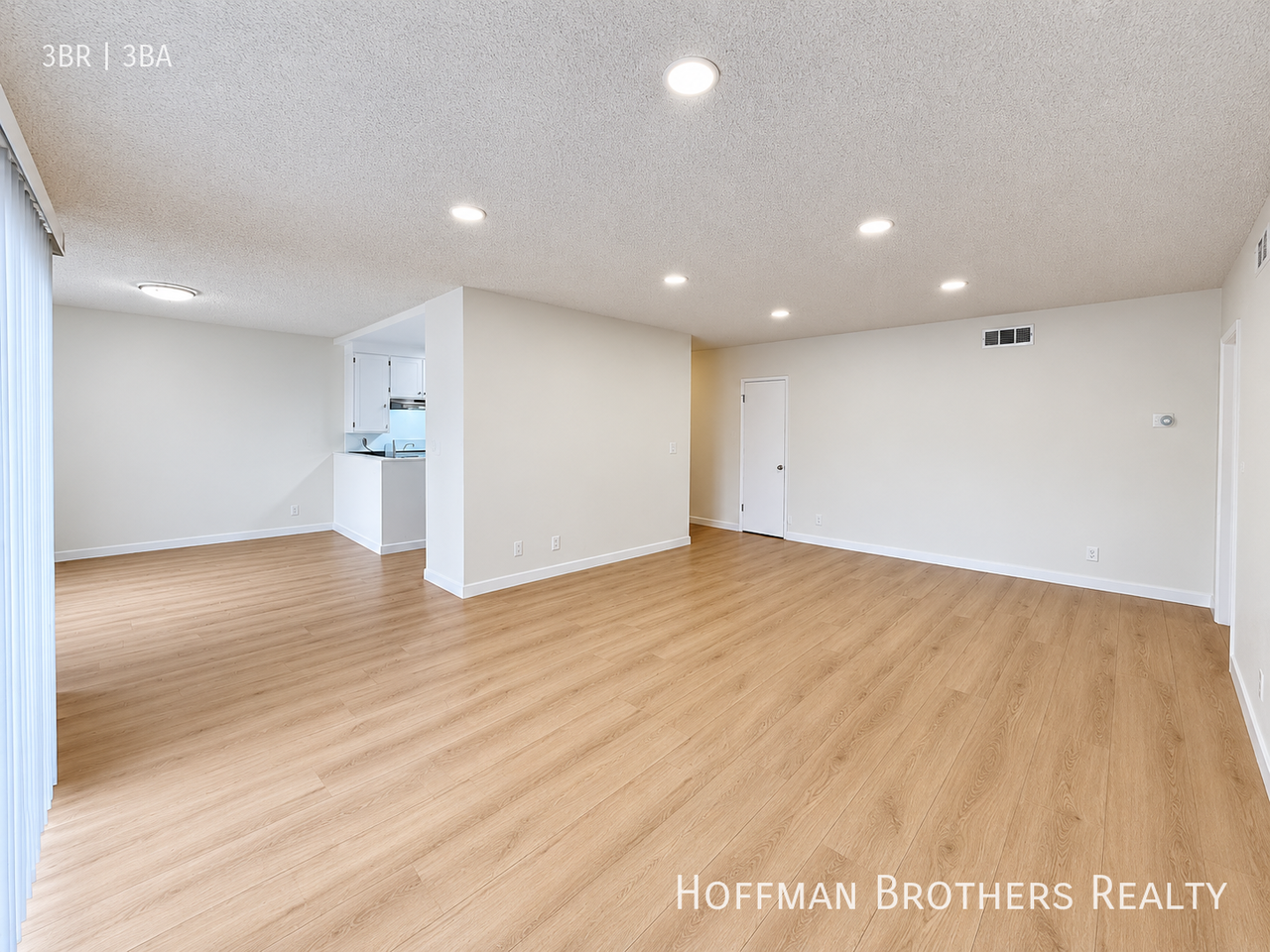6035 Whitsett Ave #208 - Photo 4 of 19