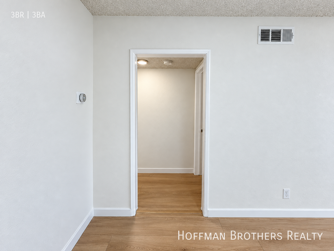 6035 Whitsett Ave #208 - Photo 7 of 19