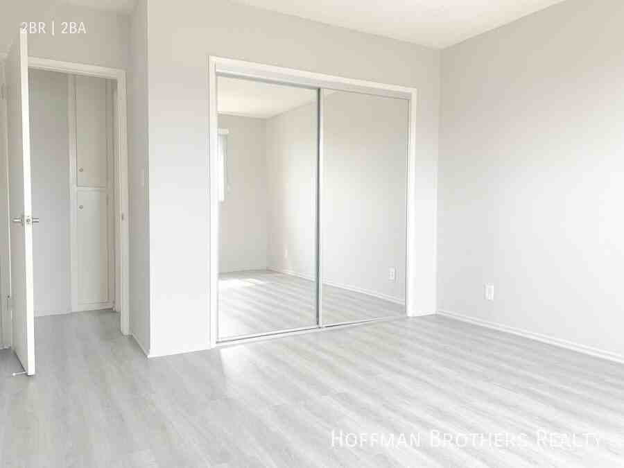 1640 Barry Ave #4 - Photo 4 of 12