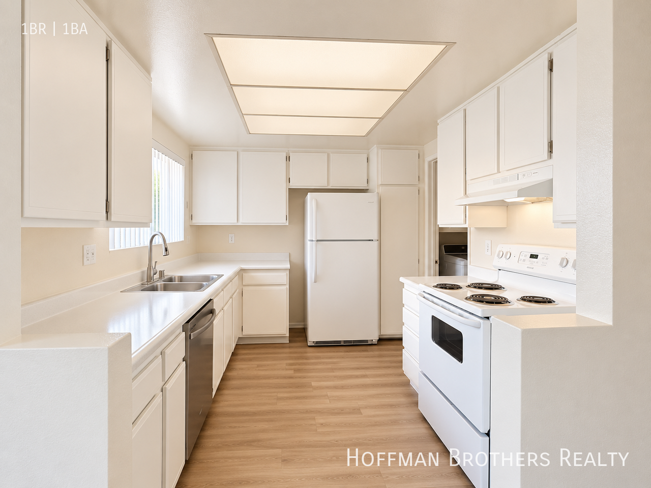 155 N Ridgeway St #155 - Photo 4 of 15