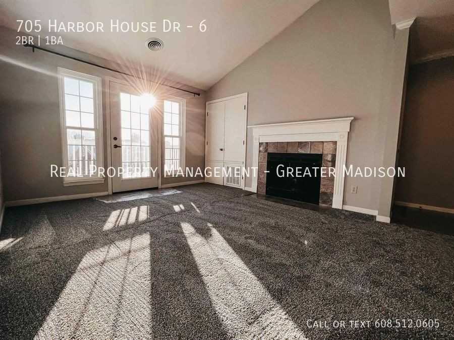 705 Harbor House Dr #6 - Photo 2 of 20