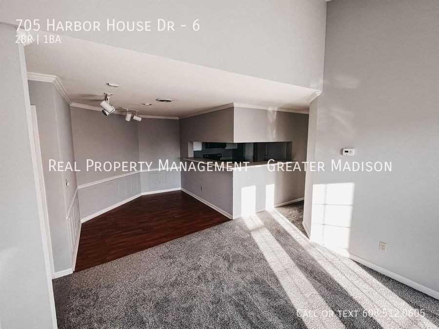 705 Harbor House Dr #6 - Photo 6 of 20