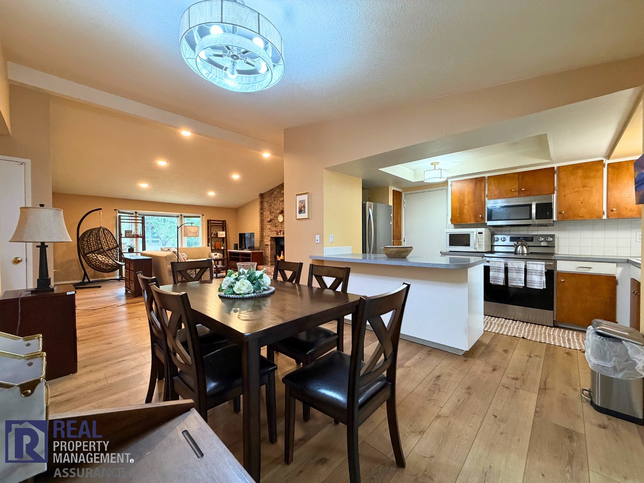 10685 Sw 77th Ave - Photo 7 of 16