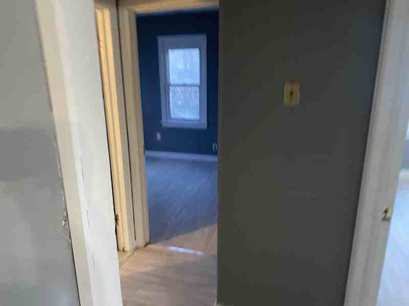 1848 N Poplar Ave - Photo 7 of 12