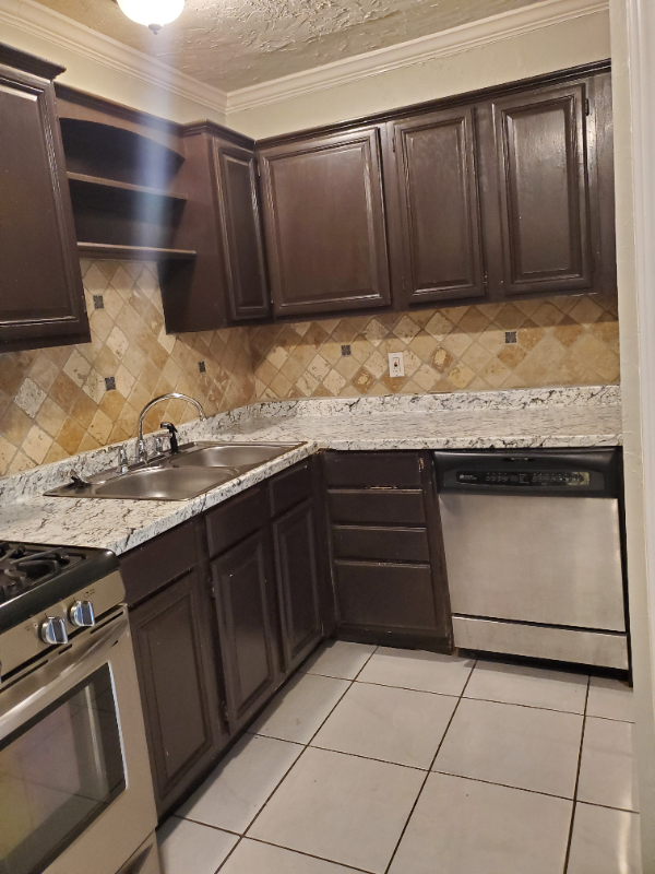 1717 Magnolia Dr #NONE - Photo 4 of 15
