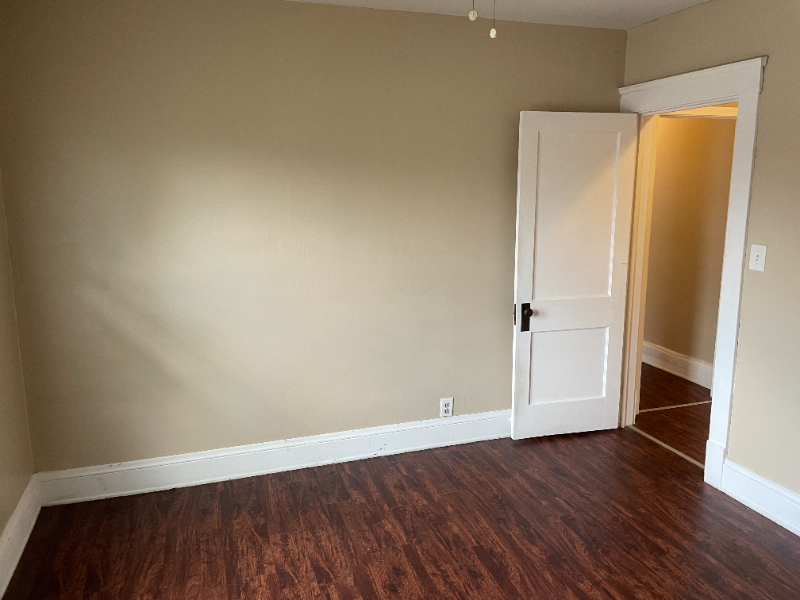 444 Front St #4 - Photo 4 of 11