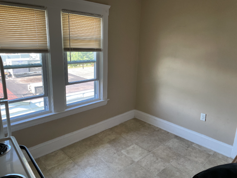 444 Front St #4 - Photo 7 of 11