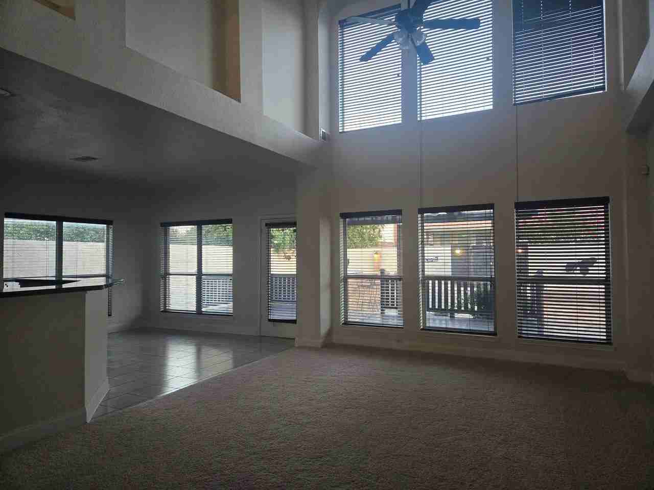 605 Tripp Trl #NONE - Photo 2 of 3
