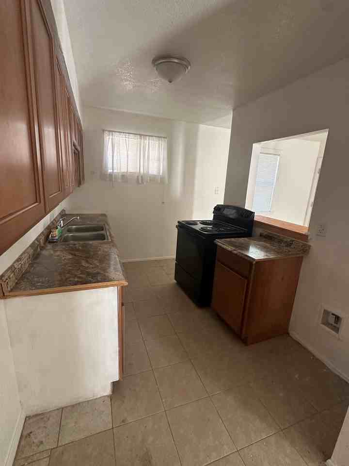 3815 Mehalia Dr - Photo 5 of 6