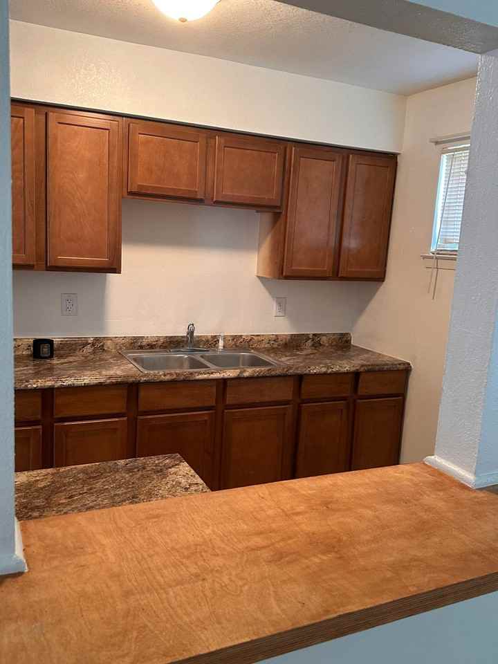 3815 Mehalia Dr - Photo 6 of 6