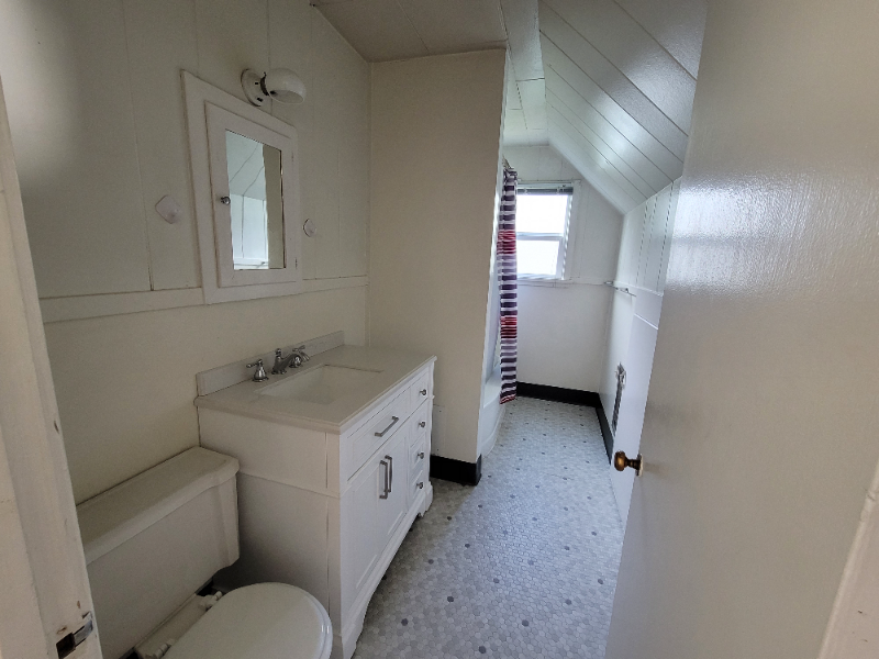 523 W Taylor Ave #4 - Photo 5 of 8