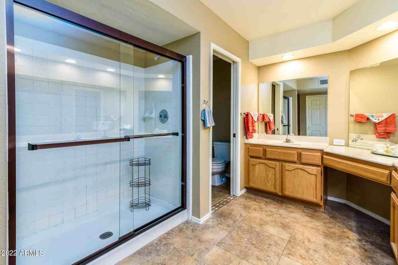 10254 E Spring Creek Rd - Photo 4 of 11