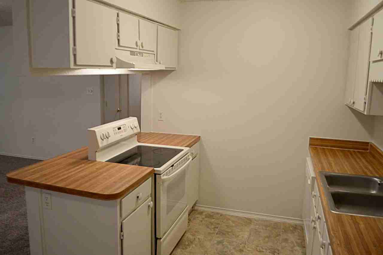 6312 Cliffside Dr - Photo 7 of 13
