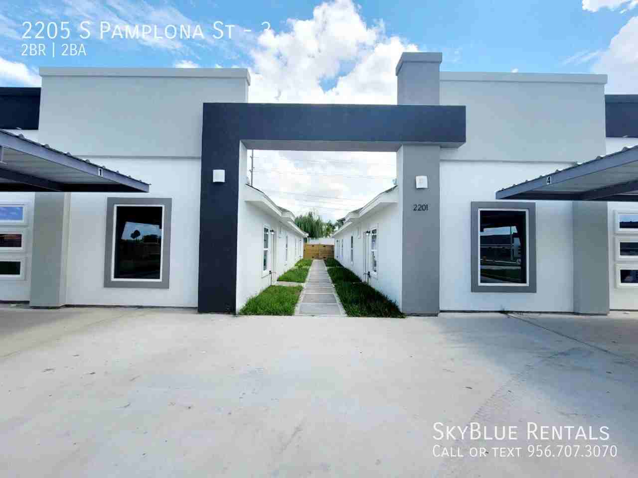 2205 S Pamplona St #3 - Photo 3 of 17