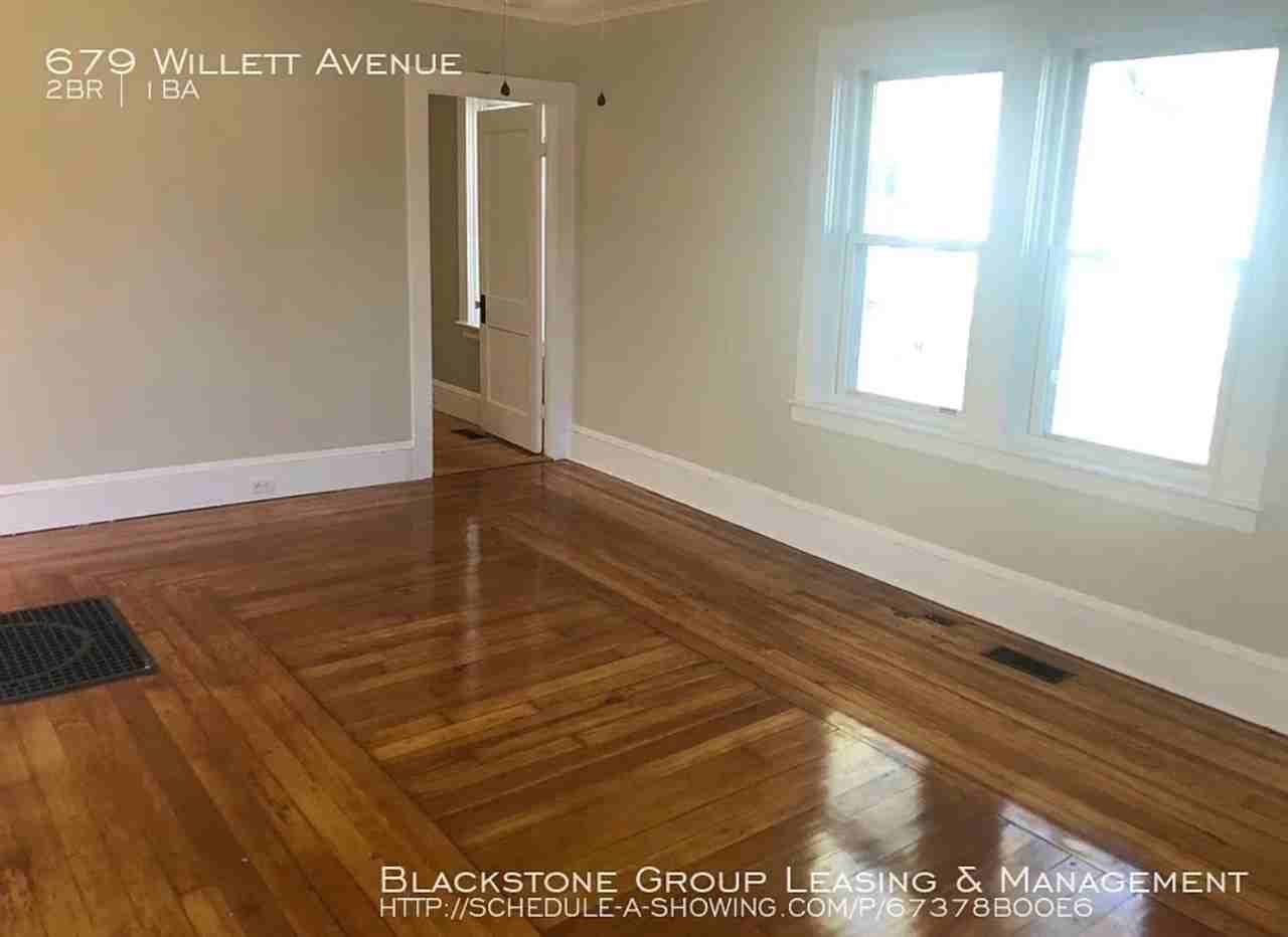 679 Willett Ave - Photo 6 of 13