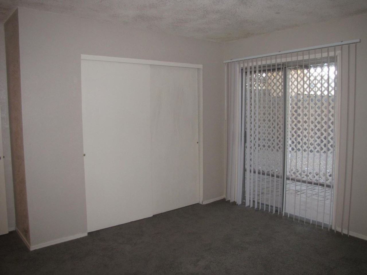 3320 S Placita Saltillo - Photo 7 of 43