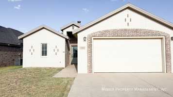 featured image of 1008 N Fulton Ave