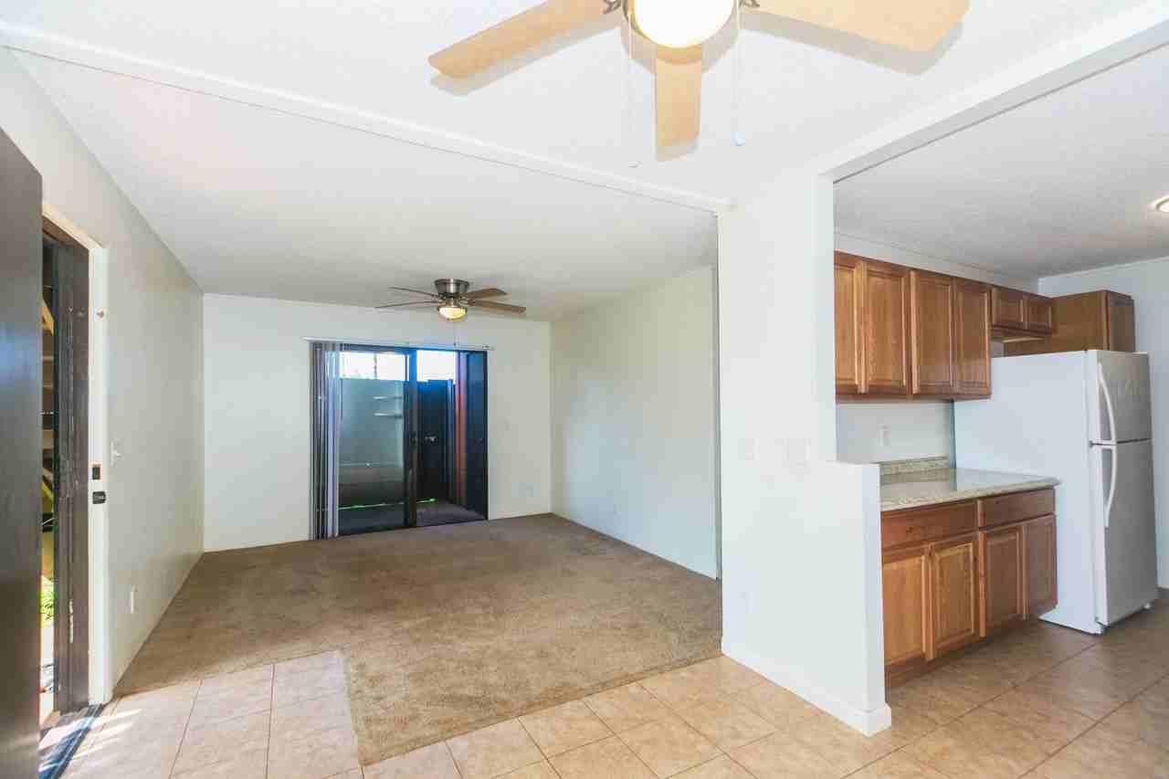 2069 California Ave - Photo 3 of 13