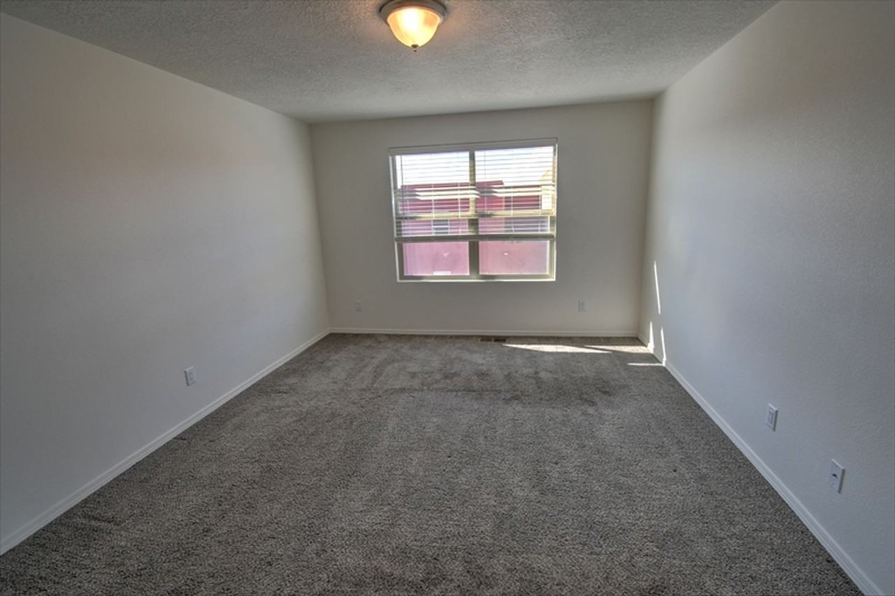 7191 Plaza Central - Photo 7 of 14