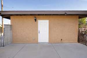 featured image of 1405 N Riverside Ave