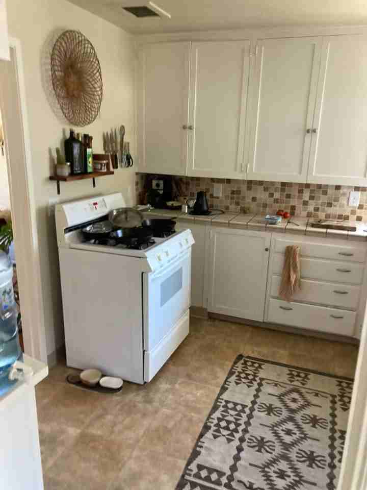 715 Gilroy Dr - Photo 4 of 9