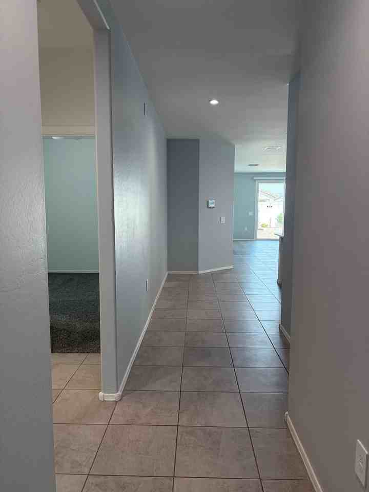 36202 W San Alvarez Ave - Photo 2 of 24