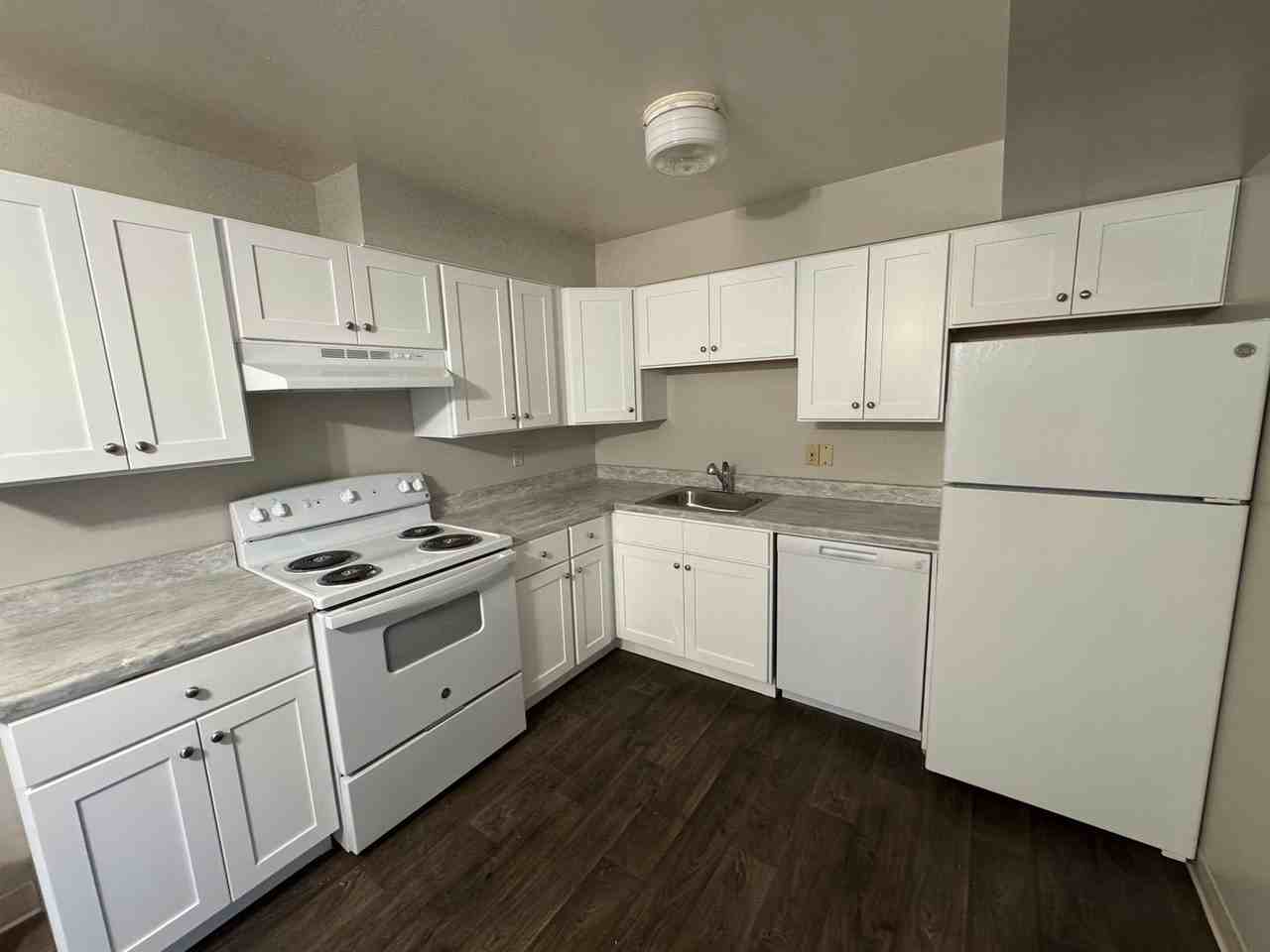 199 W Vine St - Photo 4 of 14