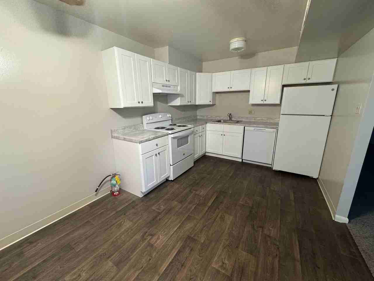199 W Vine St - Photo 6 of 14