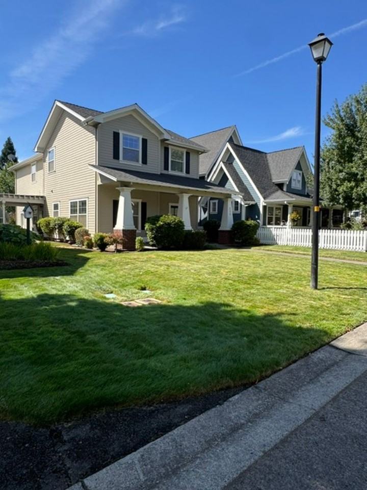 230 Cottage St - Photo 2 of 29