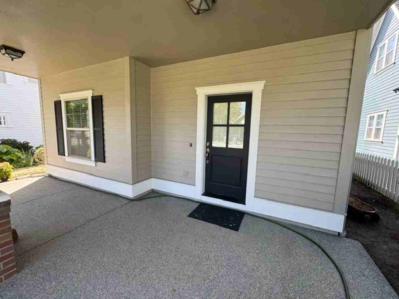 230 Cottage St - Photo 4 of 29
