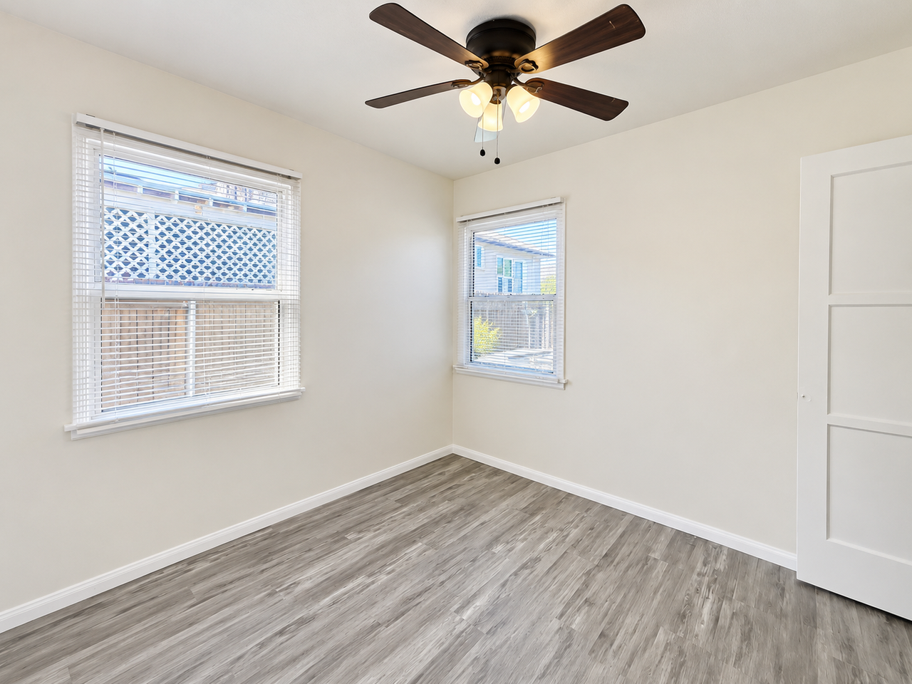 522 N Rosemary Ln - Photo 6 of 7