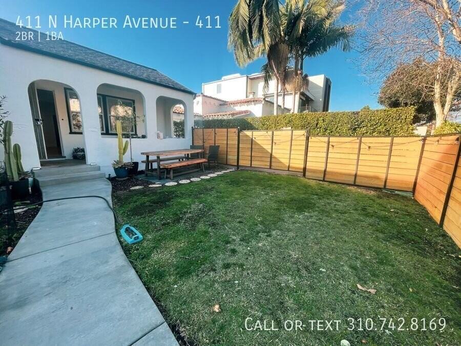 411 N Harper Ave #411 - Photo 2 of 21