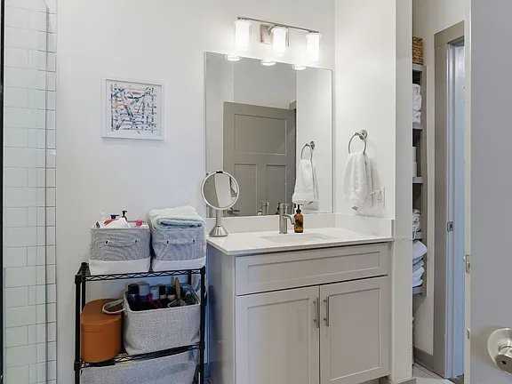 1638 54th Ave N #19 - Photo 6 of 19