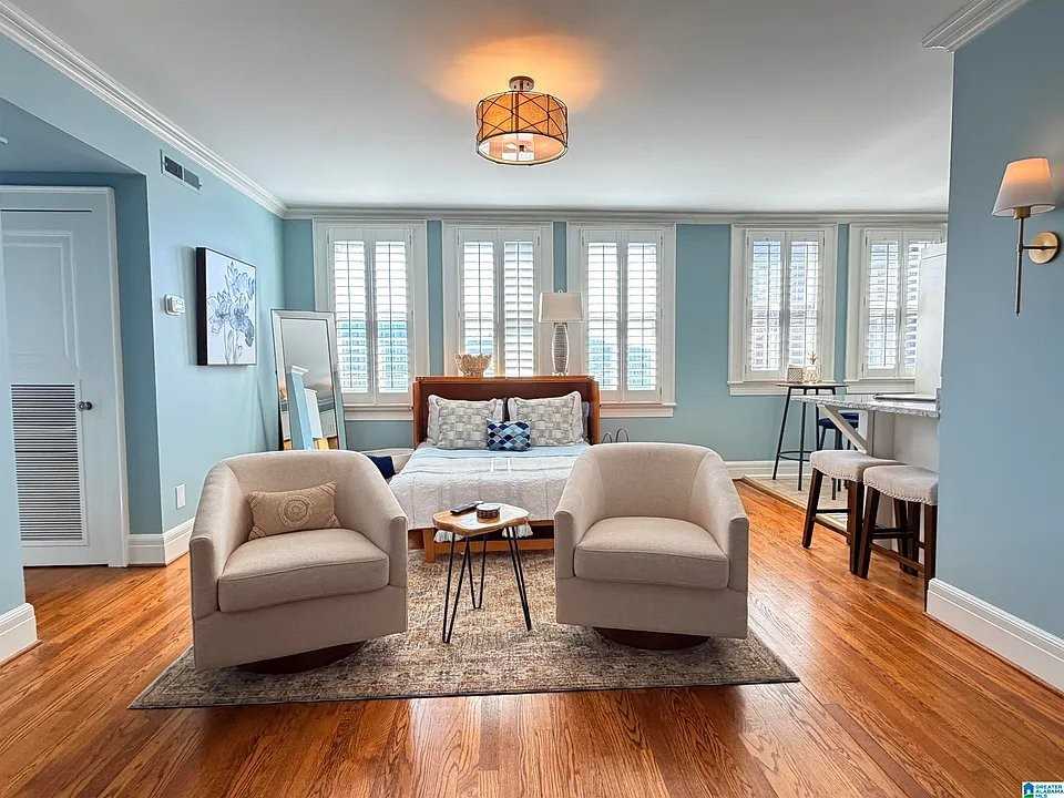 2250 Highland Ave S #17 - Photo 7 of 9