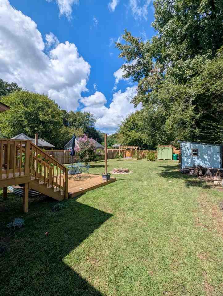 2303 Joplin Ave - Photo 4 of 24