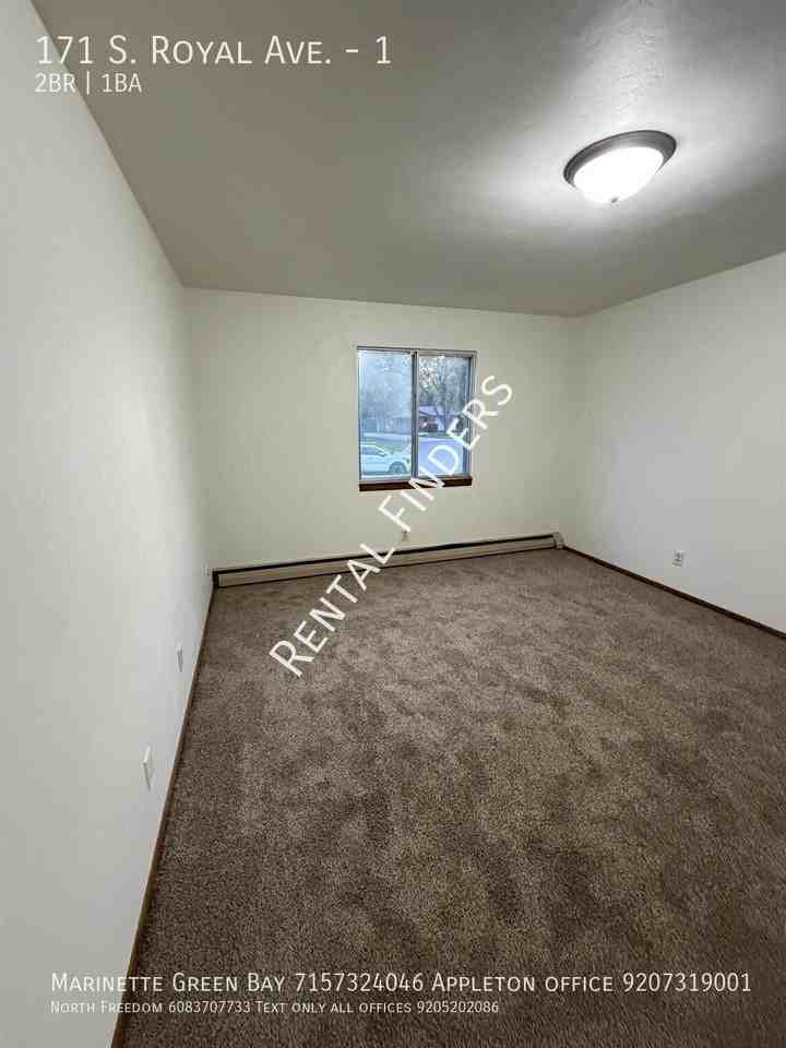 171 S Royal Ave #1 - Photo 7 of 13