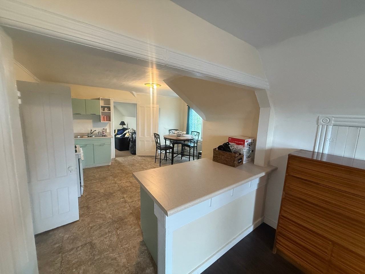 1222 Lenox Ave - Photo 3 of 10