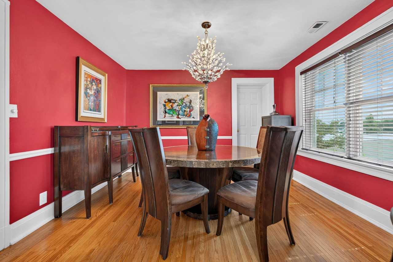 51 N Williams St #B - Photo 2 of 20