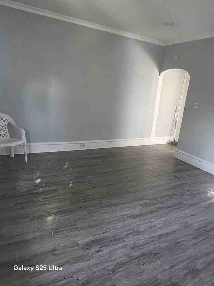 184 Charles St #2 - Photo 4 of 10