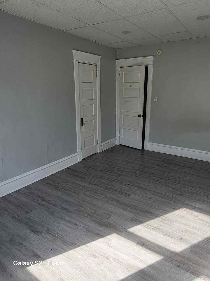184 Charles St #2 - Photo 5 of 10