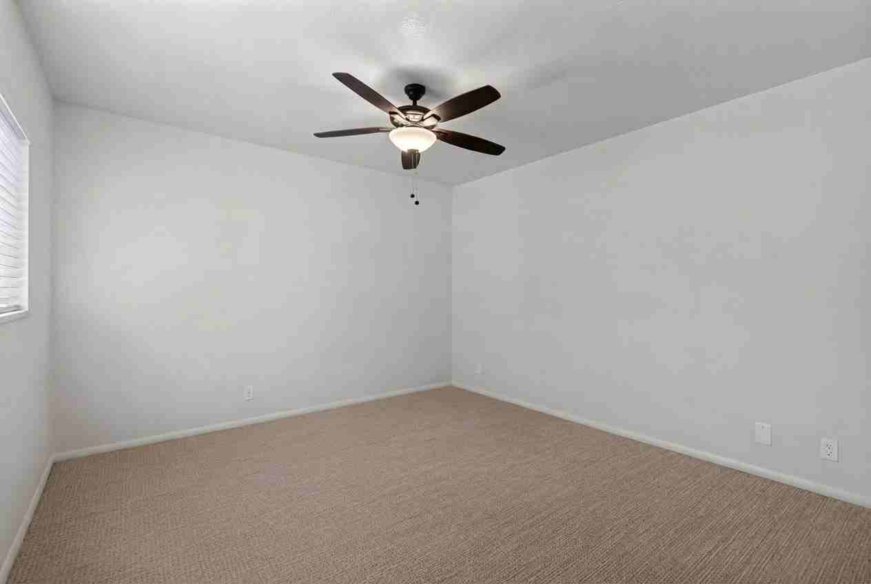 1222 E Waterside Cv #10 - Photo 7 of 20