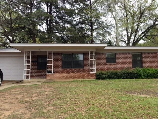 107 Park Cir