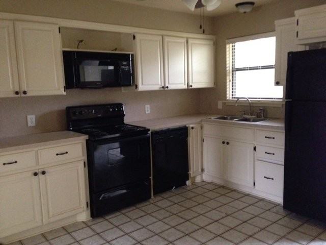 107 Park Cir - Photo 2 of 8