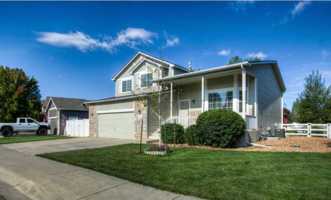 featured image of 221 Green Teal Dr
