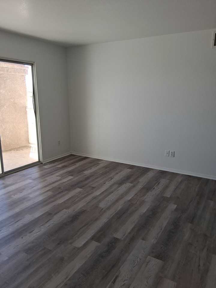 1970 Clary Dr #223 - Photo 2 of 8