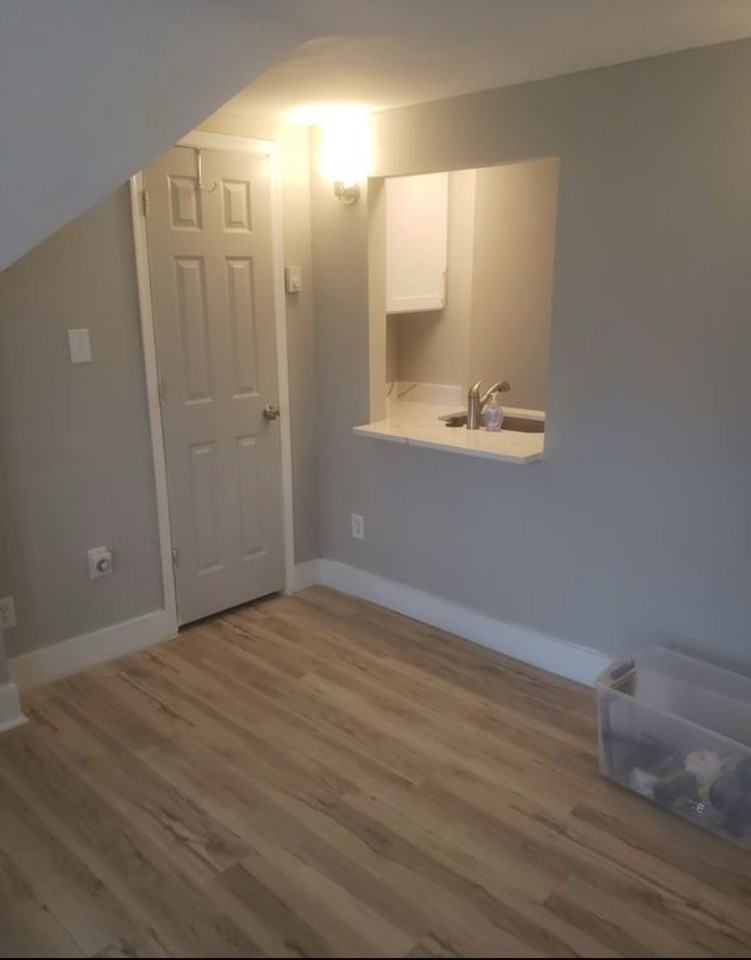 120 Main St #3 - Photo 4 of 6