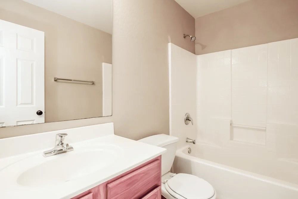 1627 W Minton St - Photo 2 of 9
